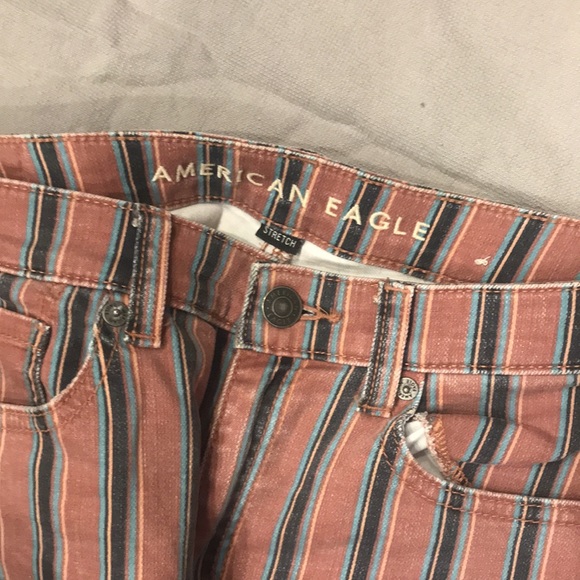 EUC AE Mom Jeans - Picture 2 of 4